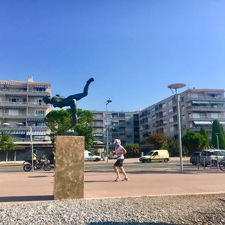 Charmant 2 Pieces A 50 M De La Mer Cros-de-Cagnes Exterior photo